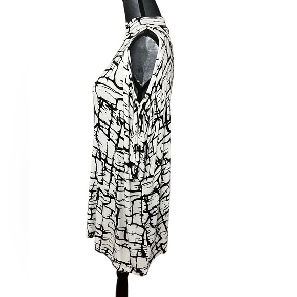 ASOS Black & White Geometric Asymmetrical Mock Neck Tunic, Size S - Picture 4 of 11